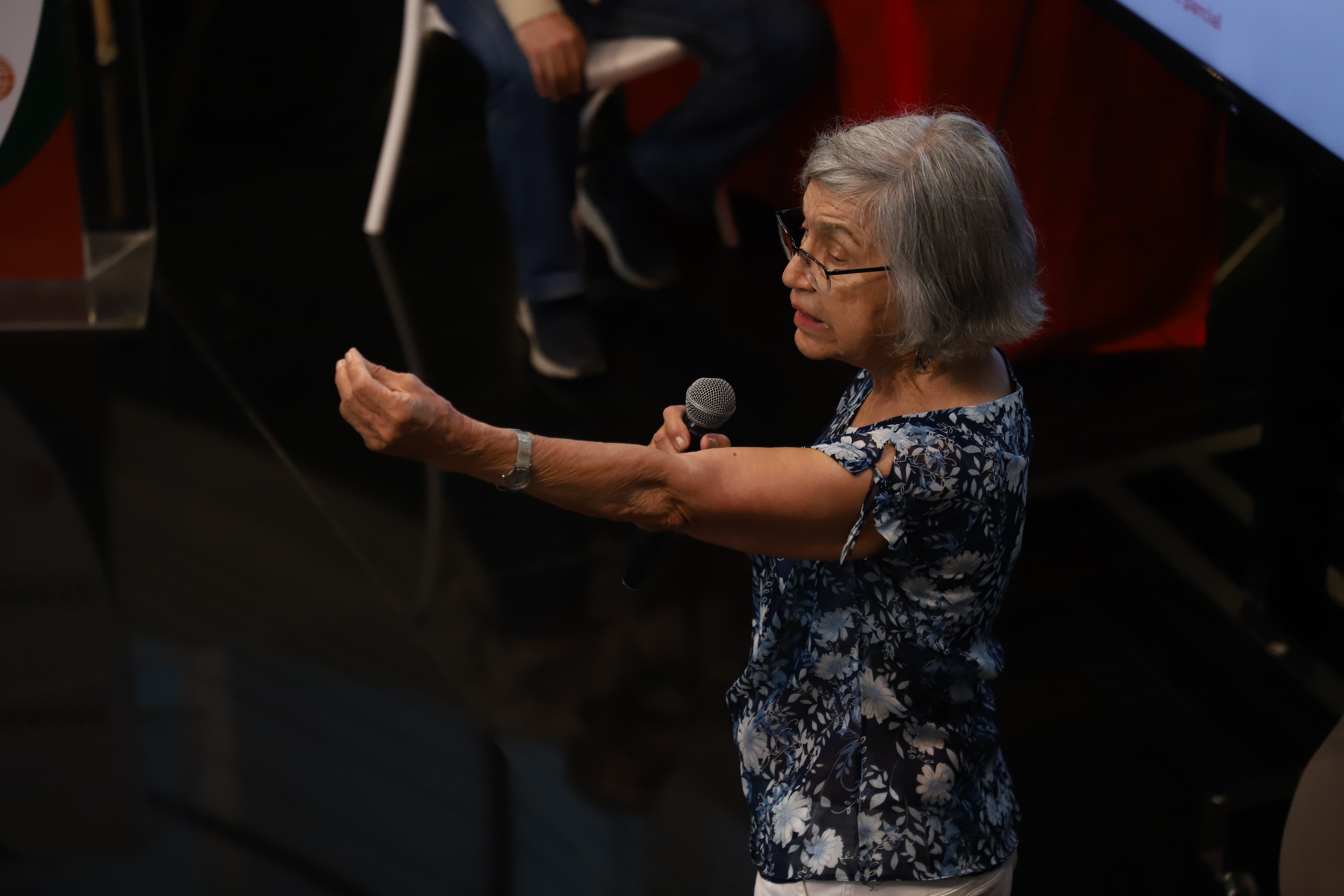 Conferencia de Silvia Torres Castilleja en el Centro de Ciencias de Sinaloa