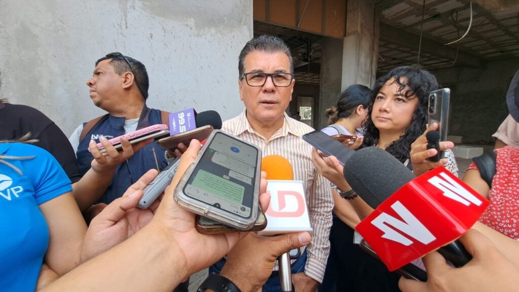 Édgar González Zataráin, alcalde de Mazatlán