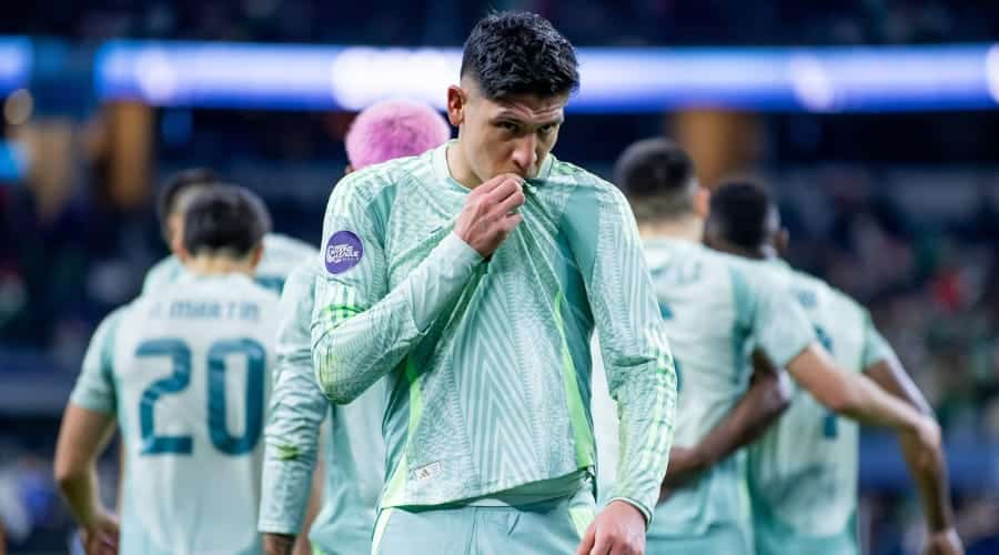 Edson Álvarez es baja de la Selección Mexicana