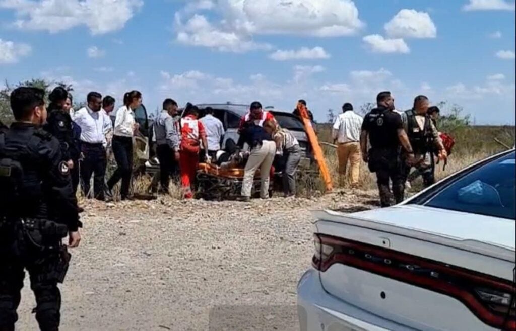 Equipo de Claudia Sheinbaum sufre percance en carretera 