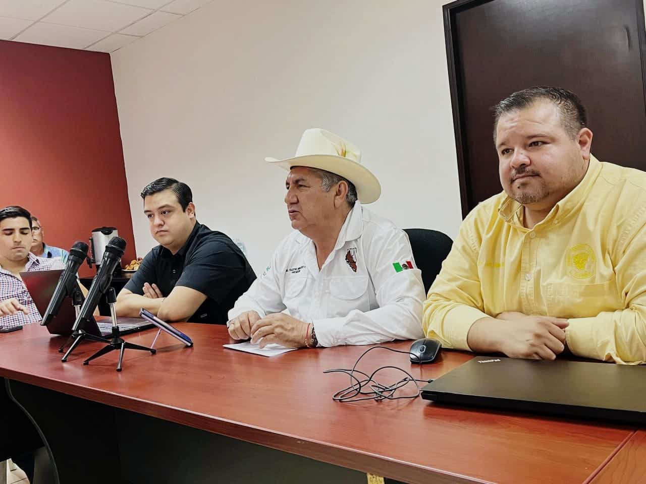 Faustino Hernández Álvarez, presidente de la Unión Ganadera Regional de Sinaloa