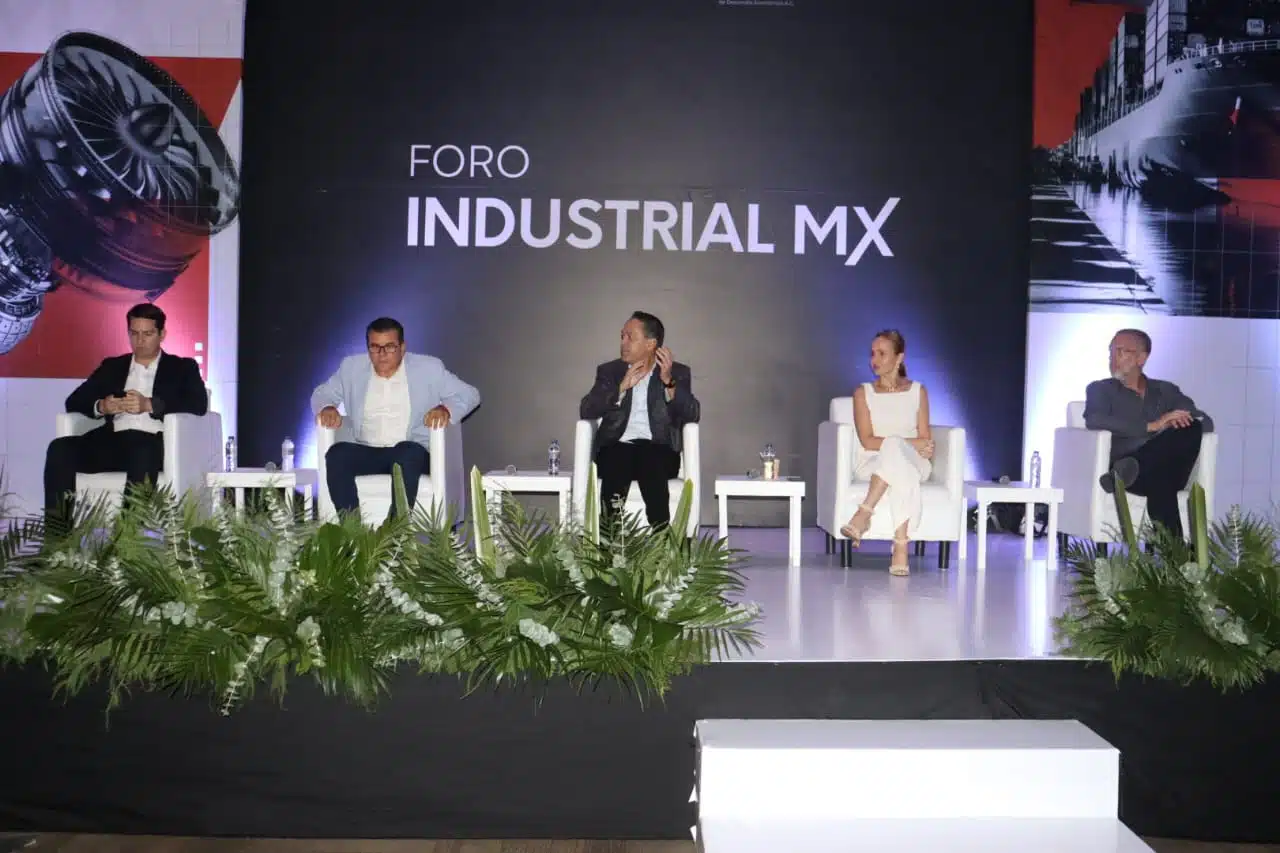 Mazatlán siendo sede de la tercera edición del Foro Industrial MX