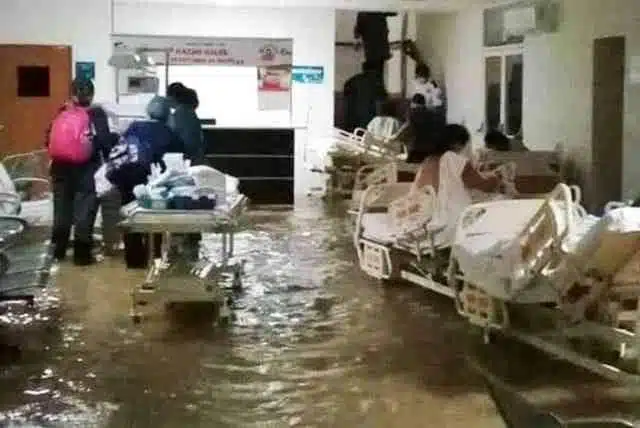 Fuertes afectaciones en Hospital del IMSS en Mérida tras lluvias intensas