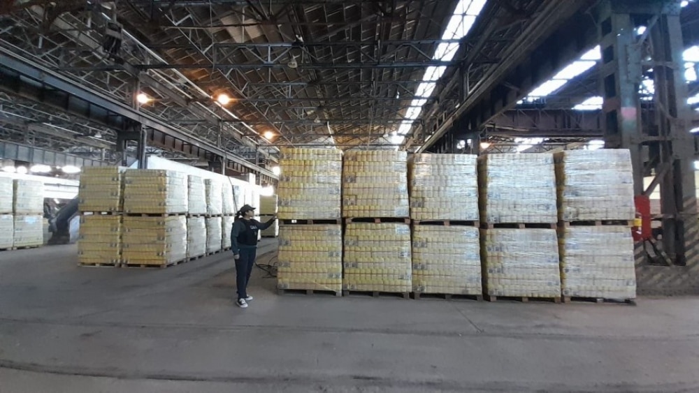 Hallan cinco toneladas de alimentos en bodegas; serán distribuidas en Argentina