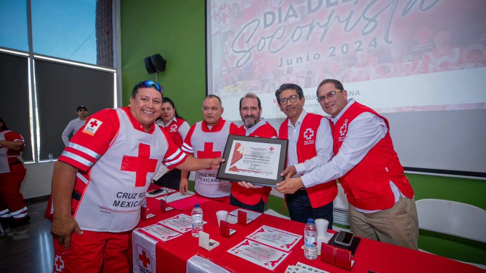 Homenaje a socorristas de Cruz Roja Delegación Guasave