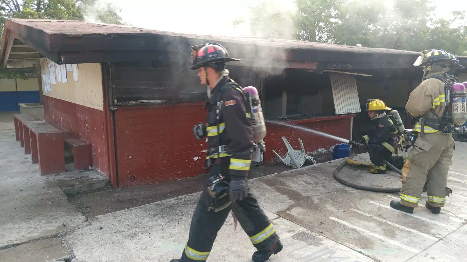 Salón de clases incendiado en Mazatlán