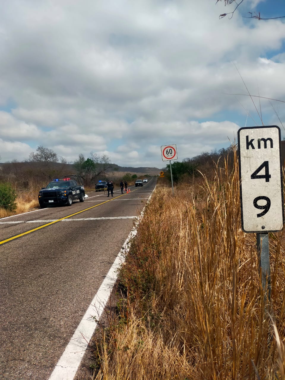 Persona encontrada en el km 49 Mazatlán Culiacán