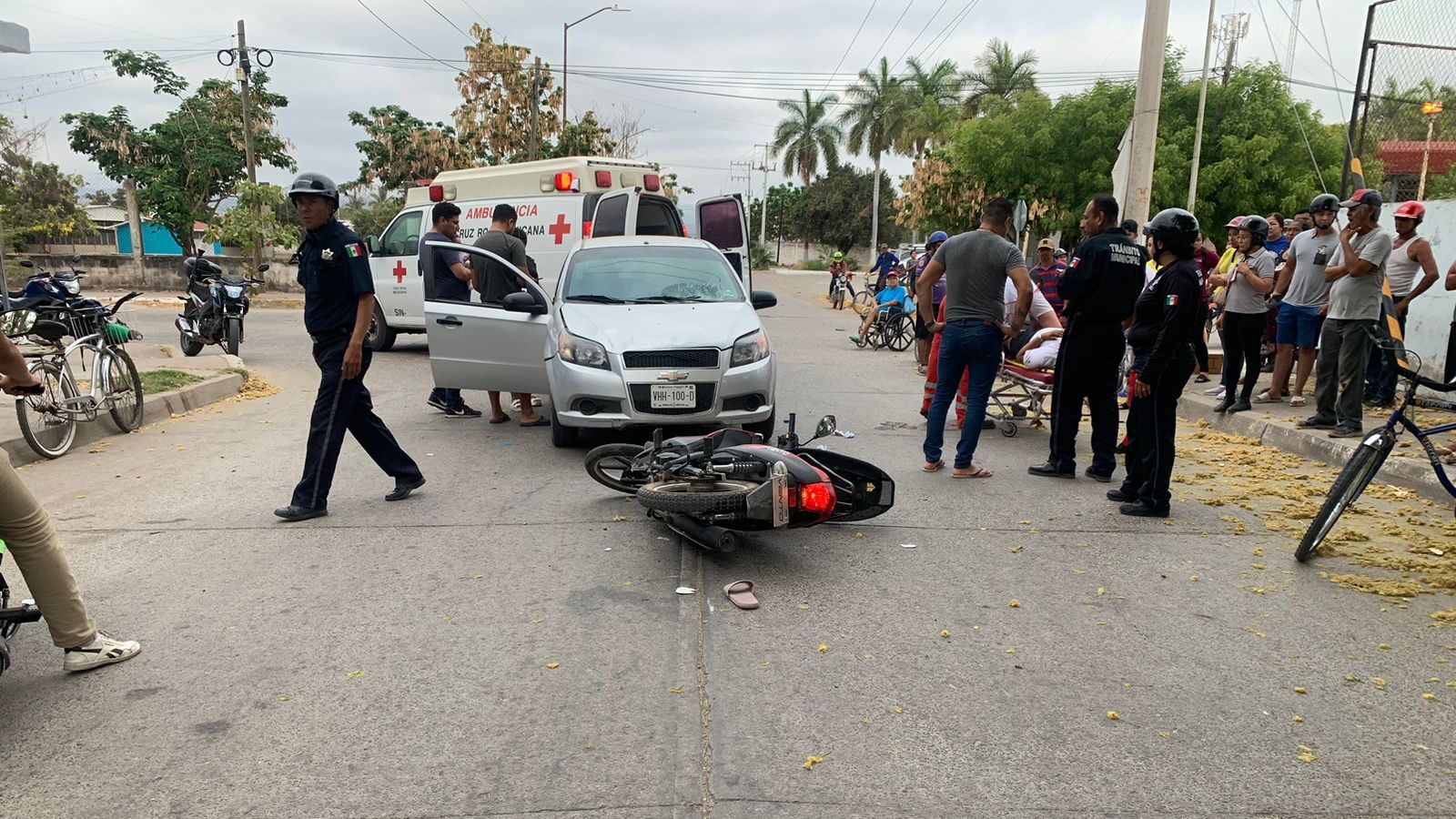 Accidente motocicleta aveo escuinapa