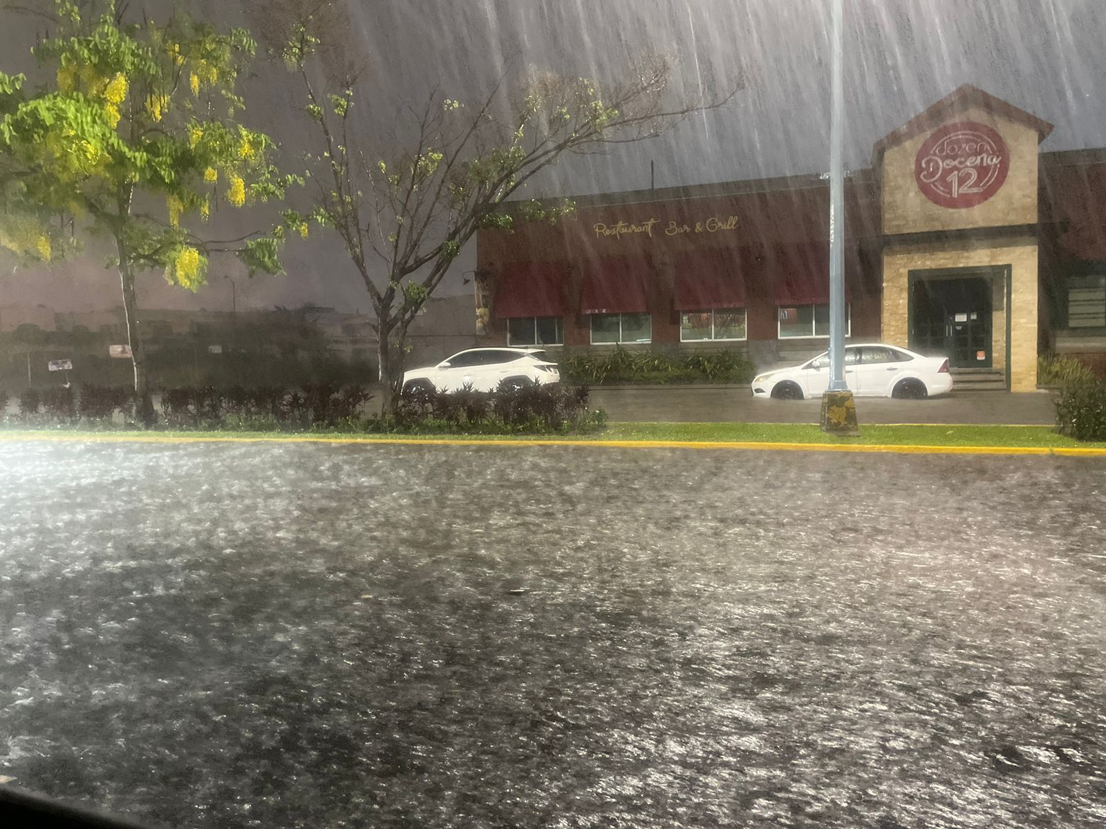 Lluvia intensa la noche de este jueves en Mazatlán