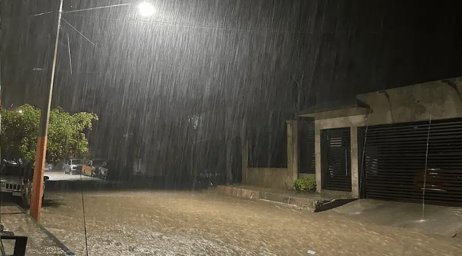 Fuertes lluvias fueron reportadas por usuarios en El Fuerte