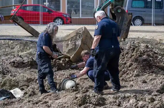 Localizan bomba de la Segunda Guerra Mundial en el aeropuerto de Frankfurt