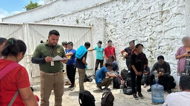 Migrantes rescatados en Veracruz