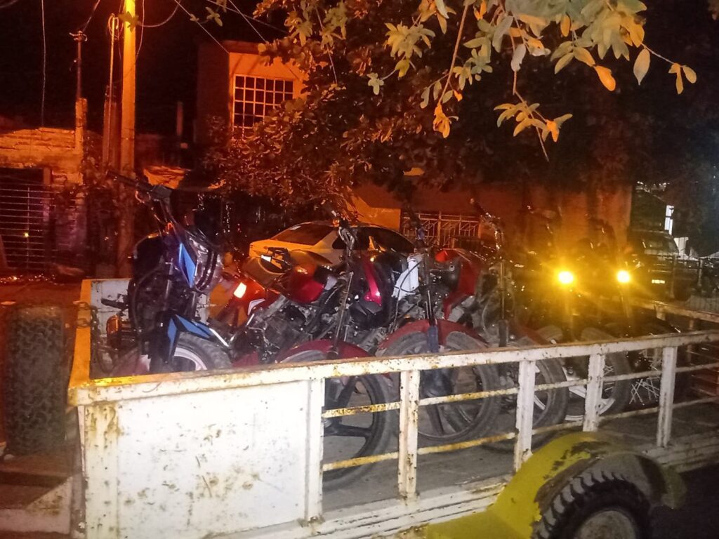 Motocicletas son aseguradas en Escuinapa