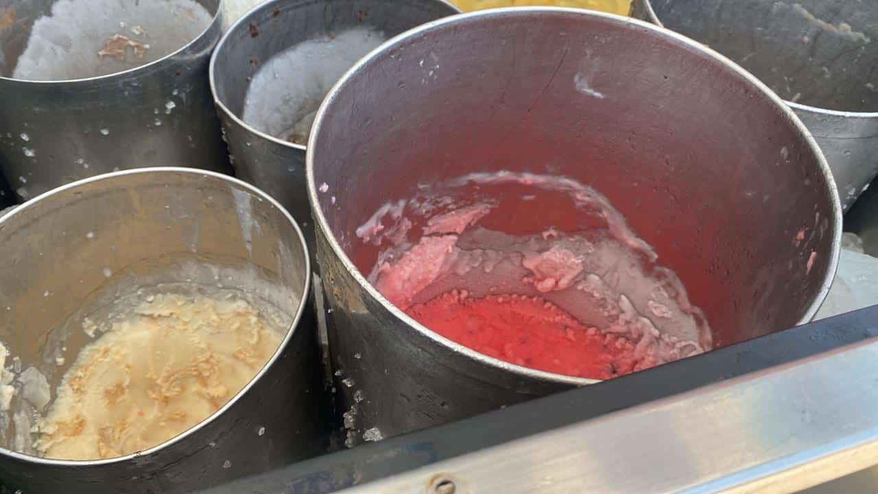 Nieves artesanales de diferentes sabores en Mazatlán