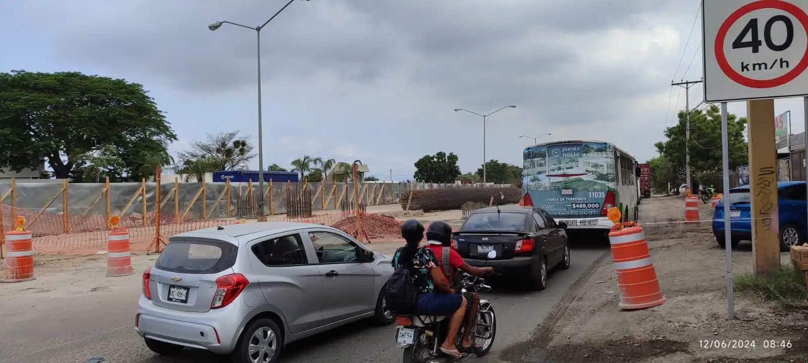 Tránsito Mazatlán pide a conductores evitar zona del puente en construcción