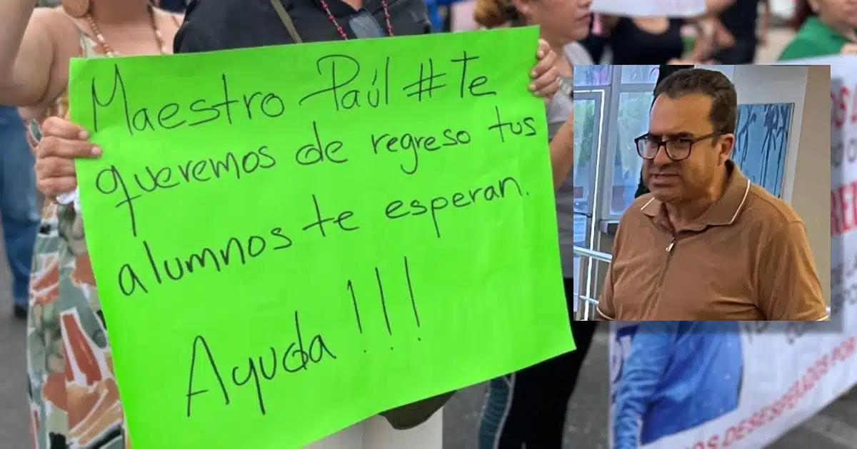 Pancarta mostrada durante la movilización en el bulevar Enrique Sánchez Alonso