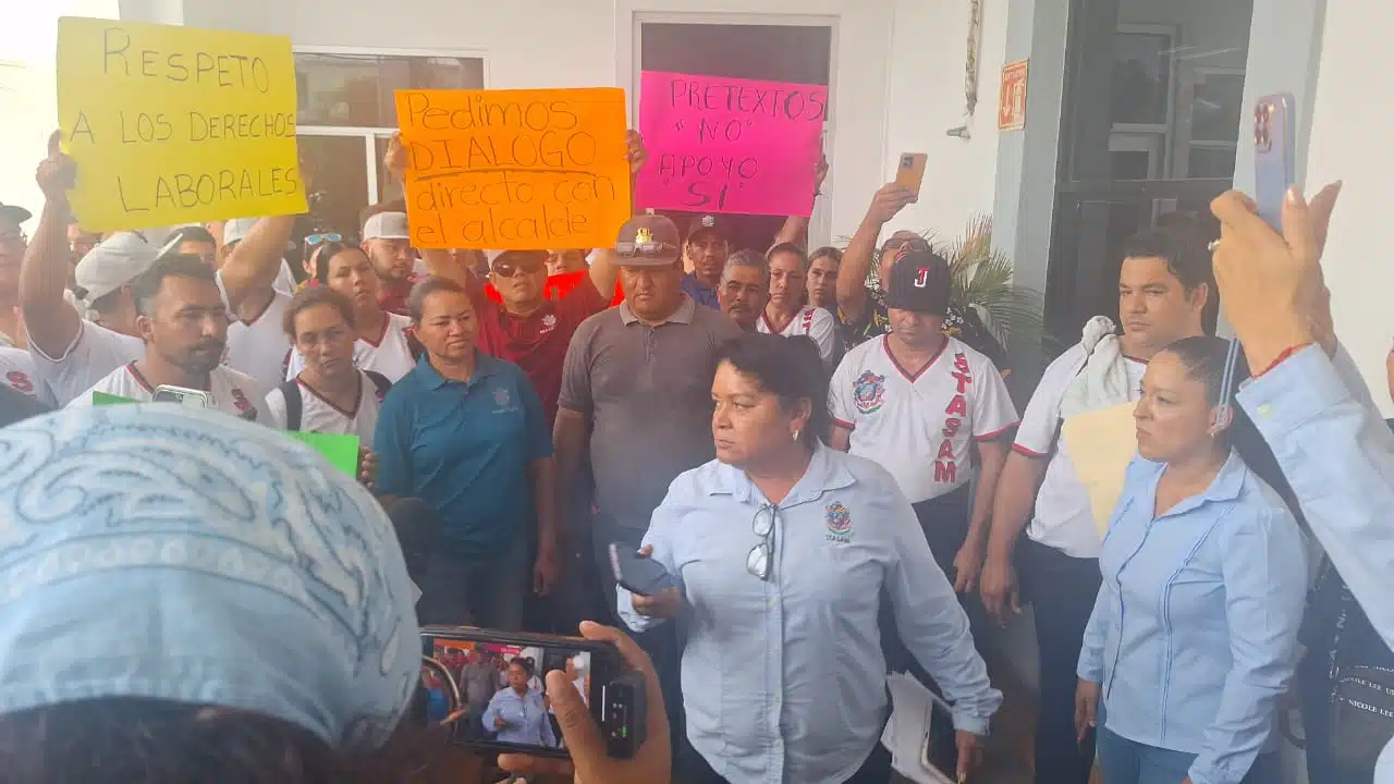 Manifestación por parte de Stasam en Mazatlán
