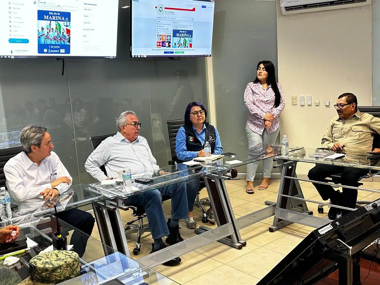Rubén Rocha Moya en reunión con el gabinete de seguridad previo a las elecciones 2024 en Sinaloa