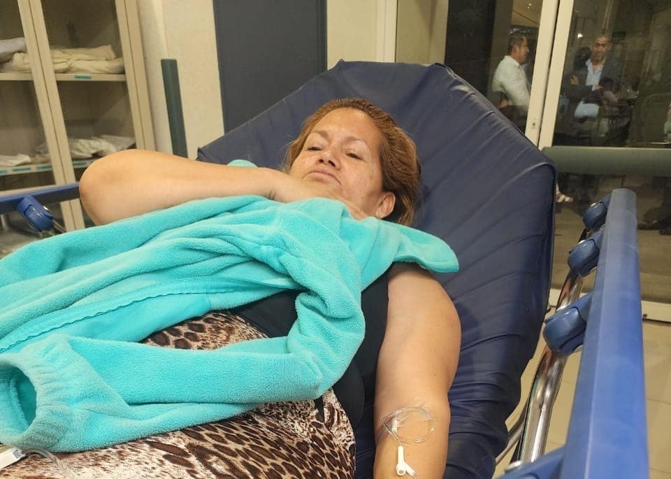 Trasladan a Ceci Flores a hospital de Querétaro; sufrió una descompensación