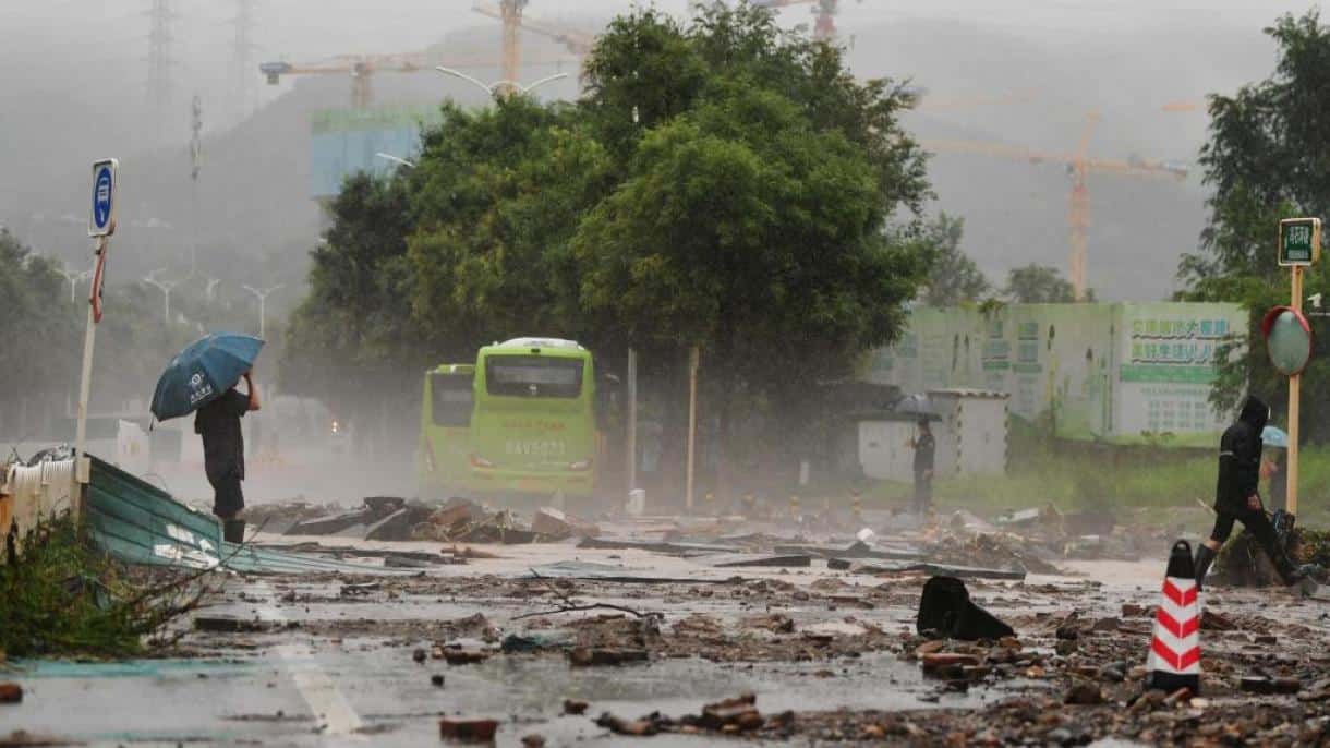 Varios desaparecidos y 17 muertos tras lluvias torrenciales en China