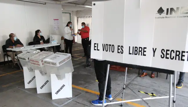 Abren casillas para la jornada electoral 2024 en México
