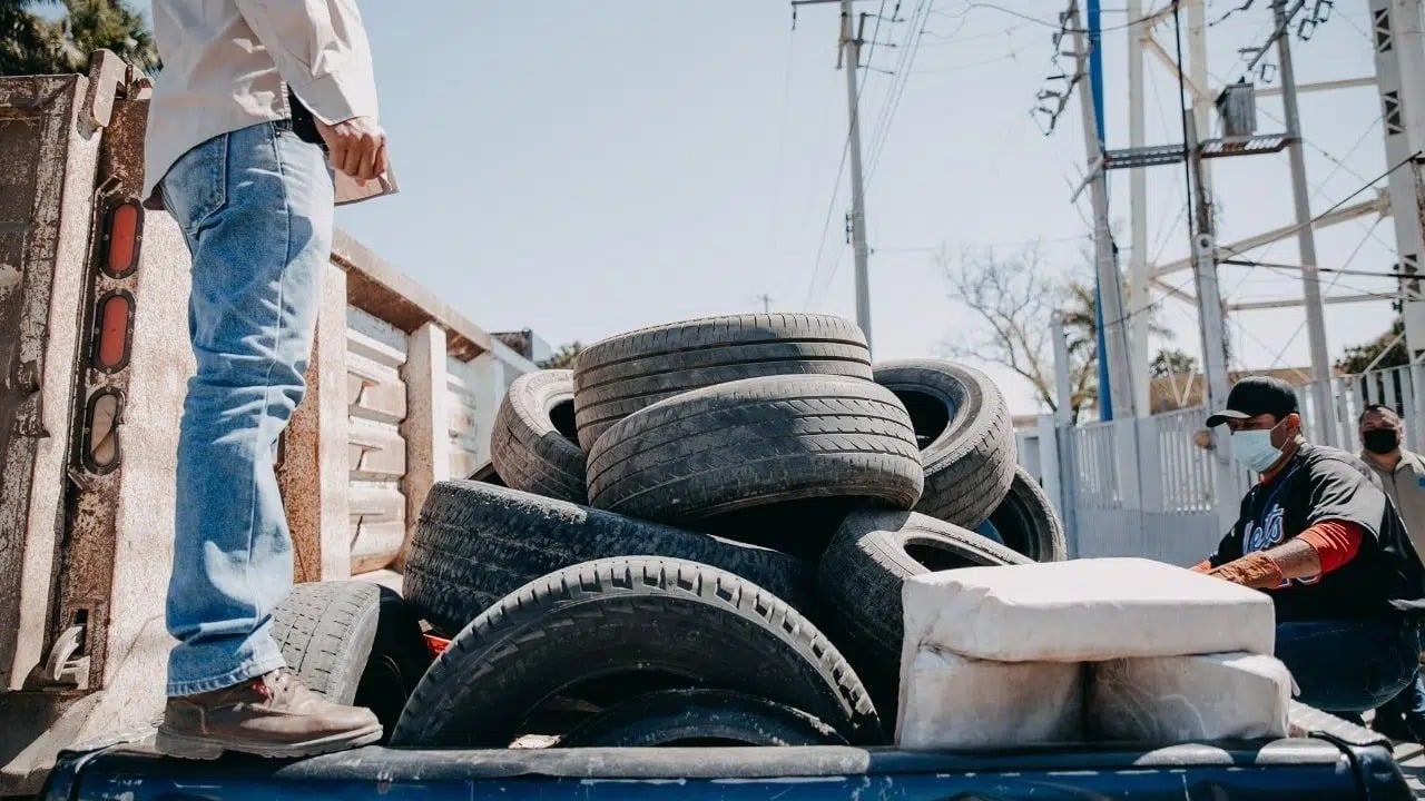 Descacharrización en colonia de Culiacán