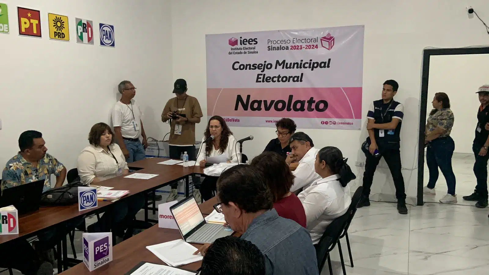 Acusan una serie de irregularidades por parte del consejo municipal del Instituto Electoral del Estado de Sinaloa.