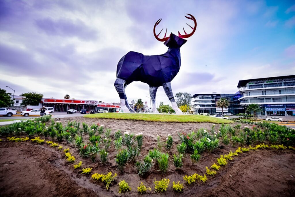 Monumento al Venado en Mazatlán