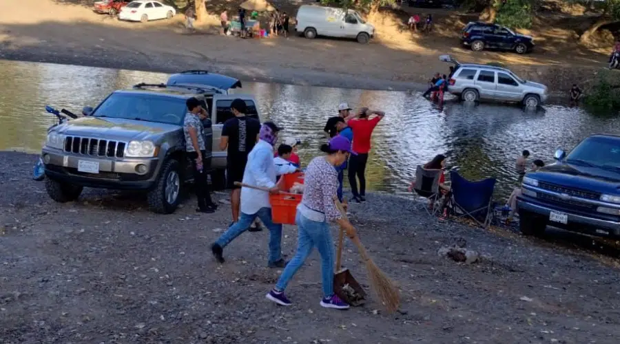 11 toneladas a la semana se recogen del río Sinaloa en Guasave