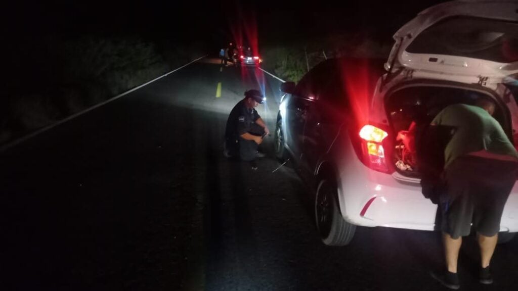 Accidente sobre carretera libre Mazatlán-Culiacán