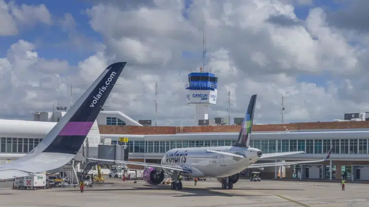 Aproximación de huracán Beryl afecta vuelos en Quintana Roo