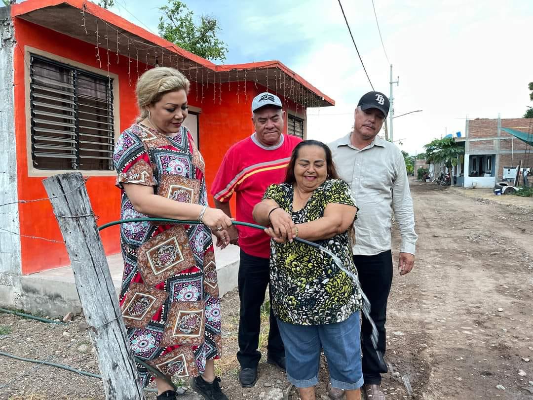 Inauguración del sistema de agua potable y drenaje en Potrerillos