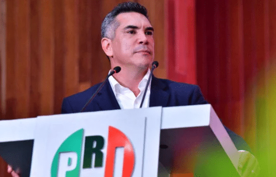 ¡Podría quedarse hasta el 2032! Aprueban reforma para la reelección de Alito Moreno en el PRI