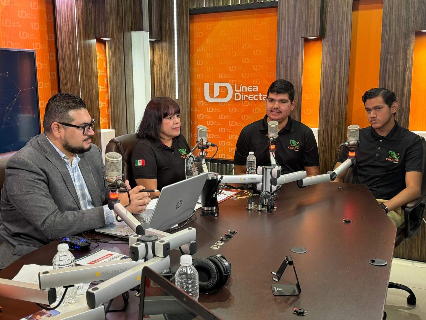 Alumnos de Cecyte en Línea Directa