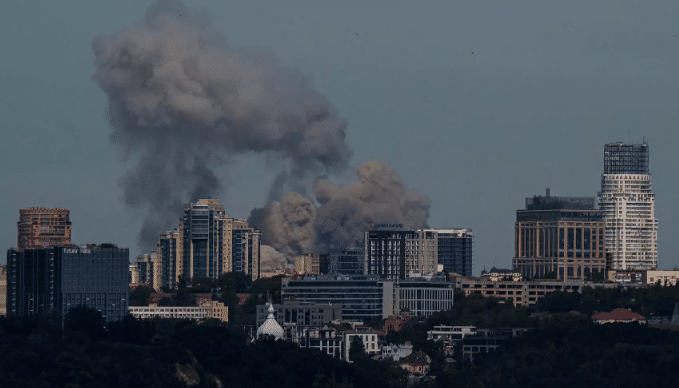 Comunidad internacional condena ataque ruso a hospital infantil en Kiev