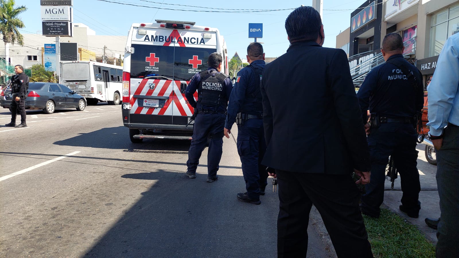 Violencia en Culiacán ambulancia