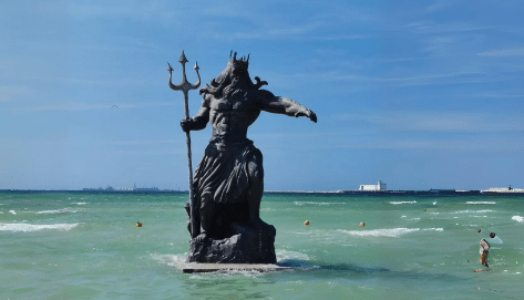 Estatua de Poseidón