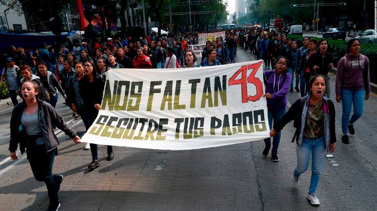 Manifestación por el caso Ayotzinapa