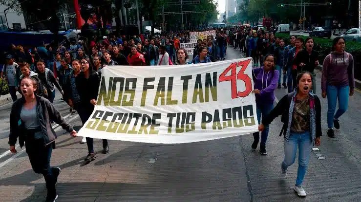 Liberan a otro exmilitar implicado en caso Ayotzinapa