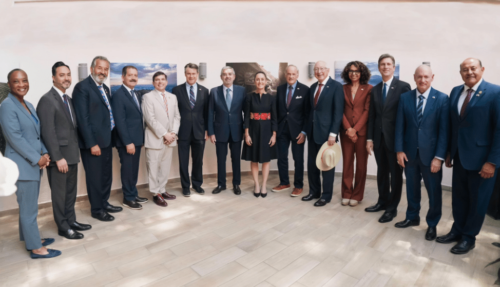 Claudia Sheinbaum se reúne con congresistas de Estados Unidos