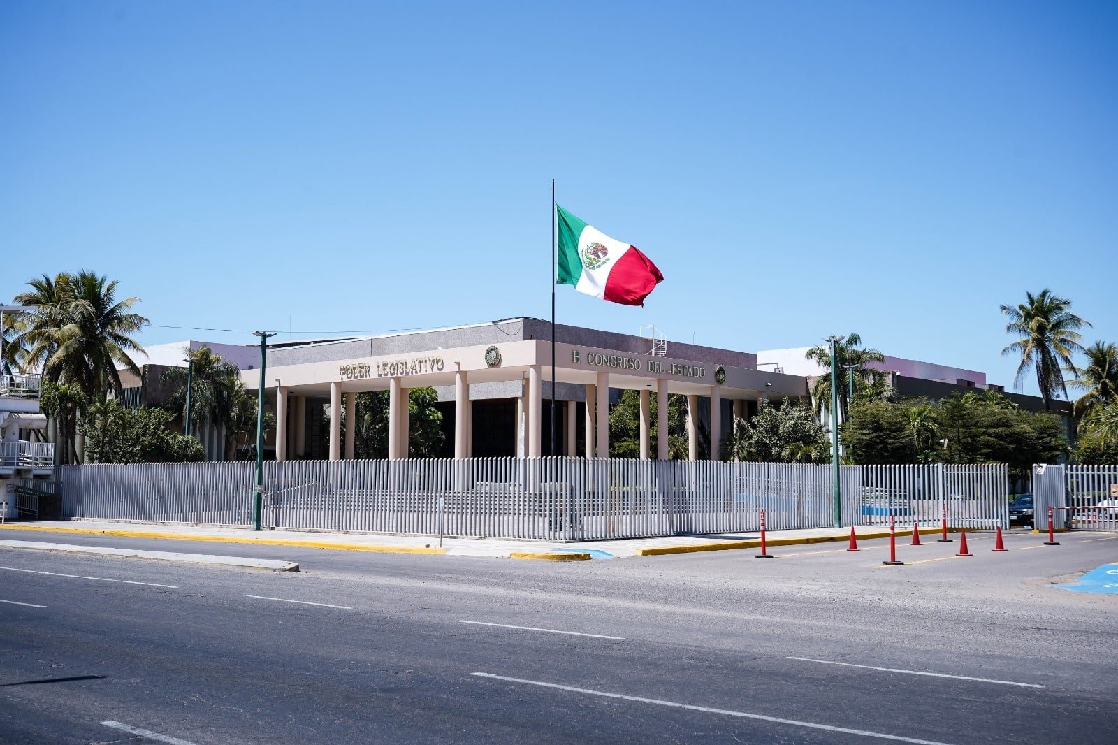 Congreso de Sinaloa lamenta fallecimiento de Cuen Ojeda