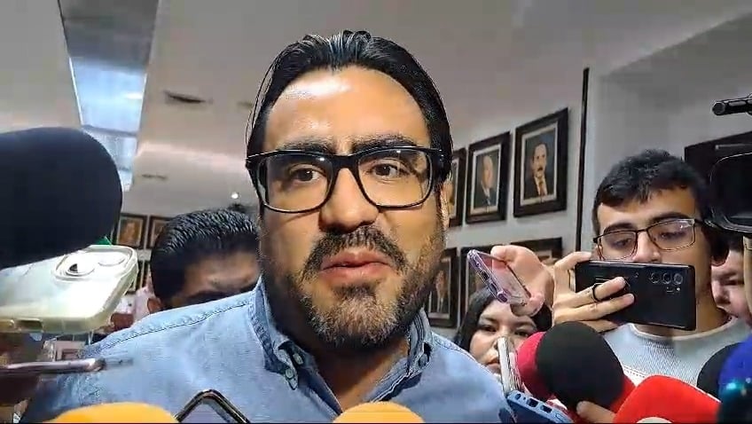 Entrevista de medios de comunicación a Juan de Dios Gámez Mendívil, presidente municipal de Culiacán