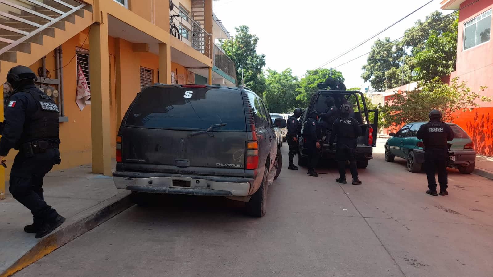 Policía Estatal en el lugar de lo ocurrido