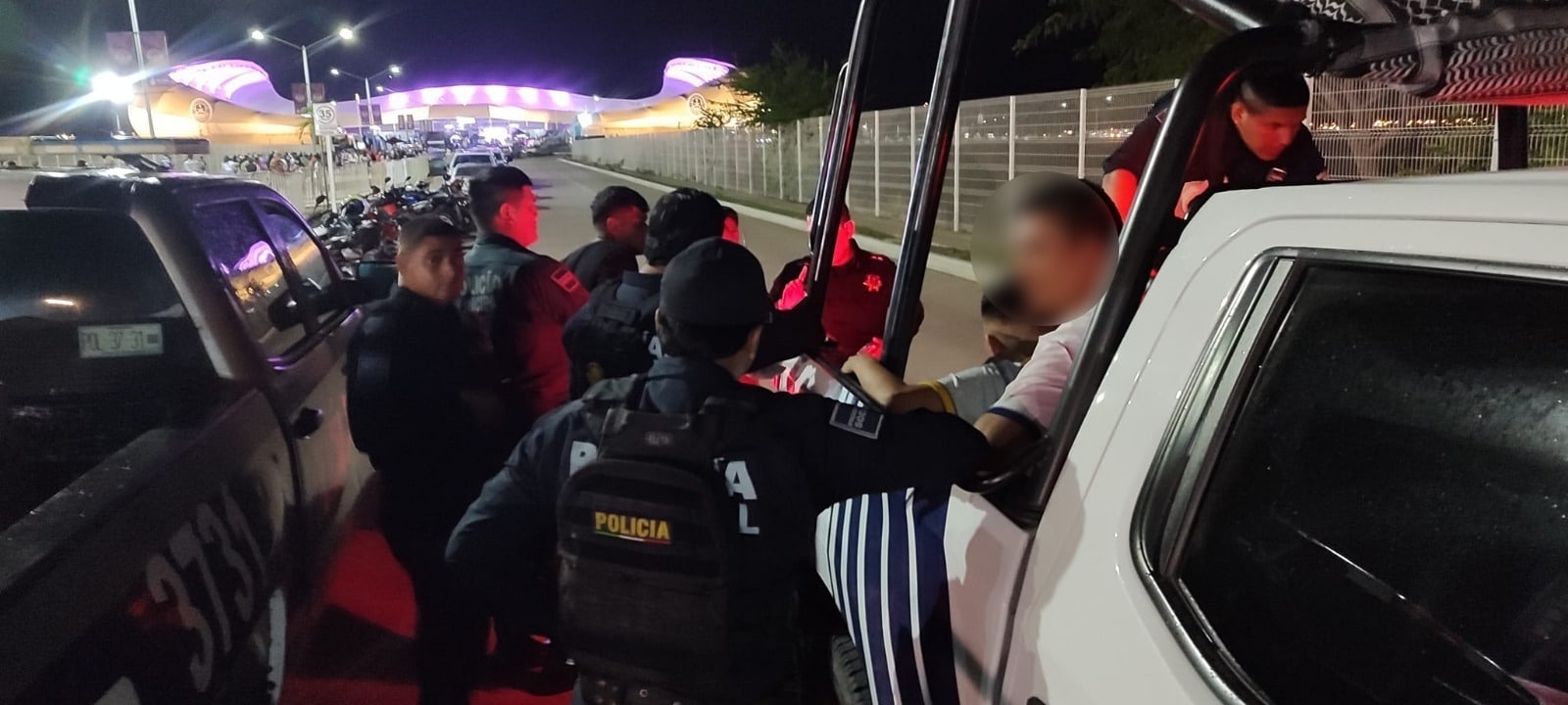 Detienen a 17 aficionados en el encuentro entre Mazatlán y Atlético de San Luis