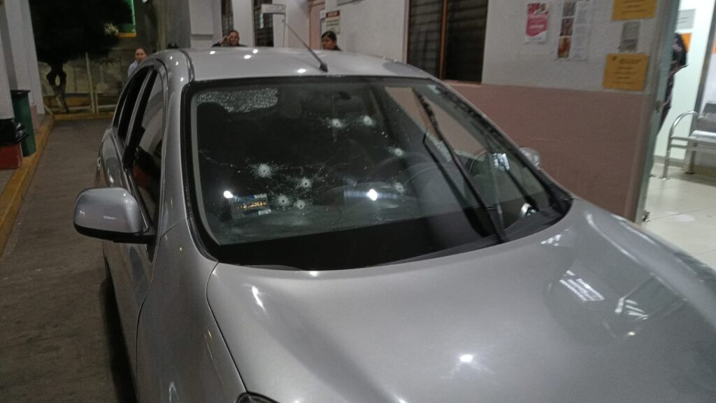 Dos hombres fueron atacados con arma de fuego en Culiacán