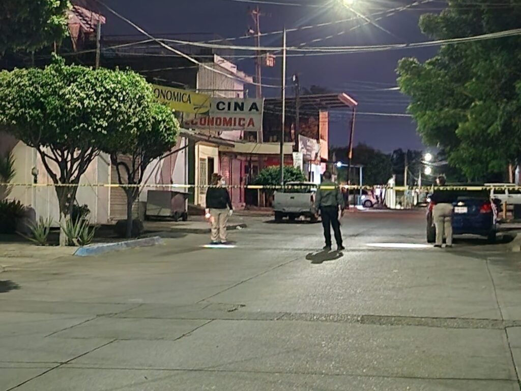 Dos hombres fueron atacados con arma de fuego en Culiacán