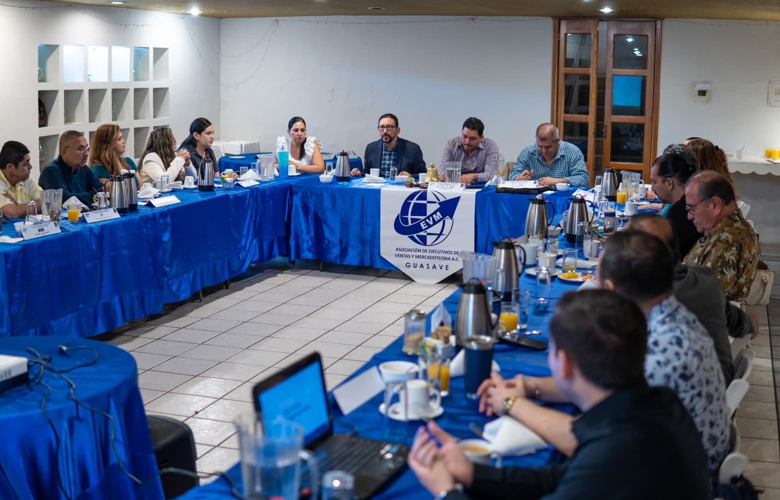 Ahuizotl López en un encuentro con EVM Guasave
