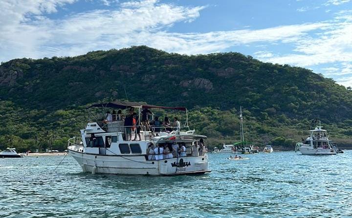 Embarcación turística de Mazatlán