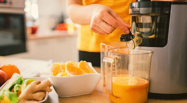 ¿Pensando en comprar un extractor de jugo? Checa cuál es la mejor marca, según Profeco