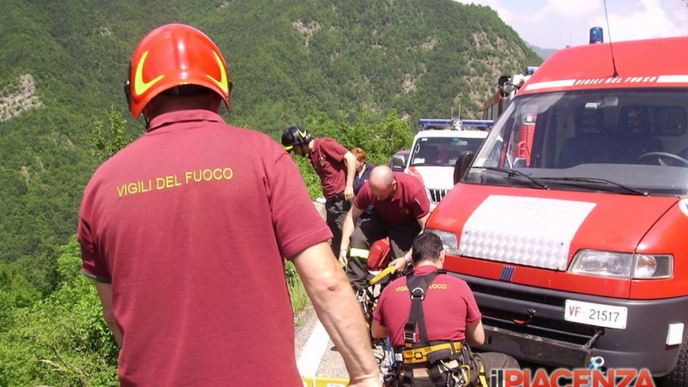 Fallece mujer tras caer de un teleférico a 150 metros de altura; estaba con sus hijos